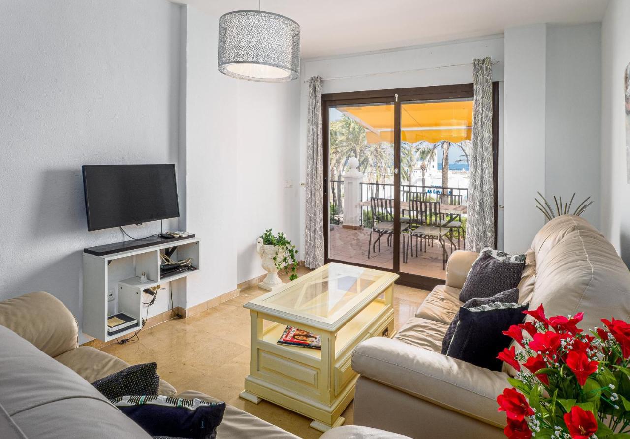Frontline Beach Apartment Marina Real 5009 マニルバ エクステリア 写真