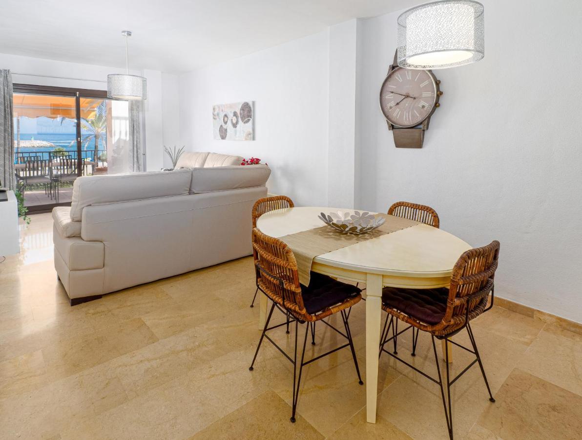 Frontline Beach Apartment Marina Real 5009 マニルバ エクステリア 写真