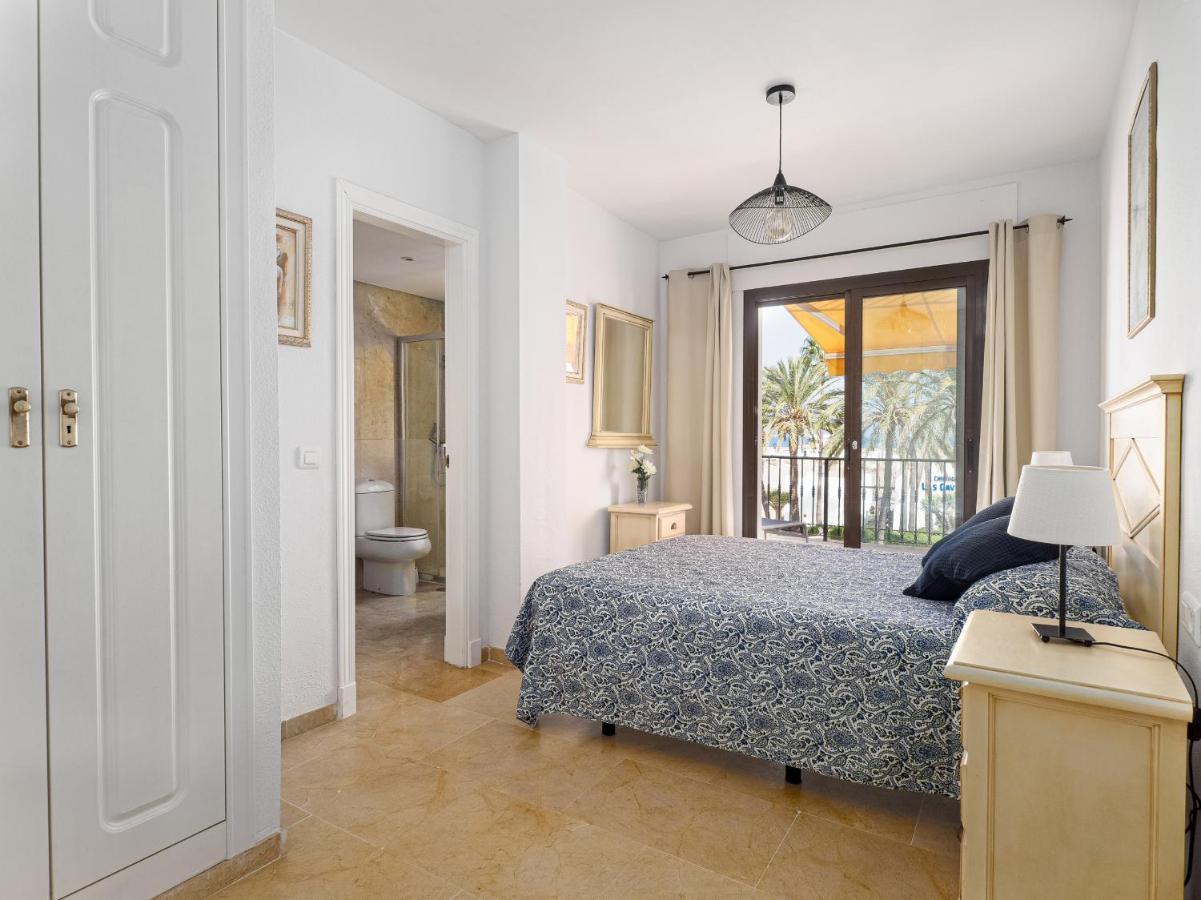 Frontline Beach Apartment Marina Real 5009 マニルバ エクステリア 写真