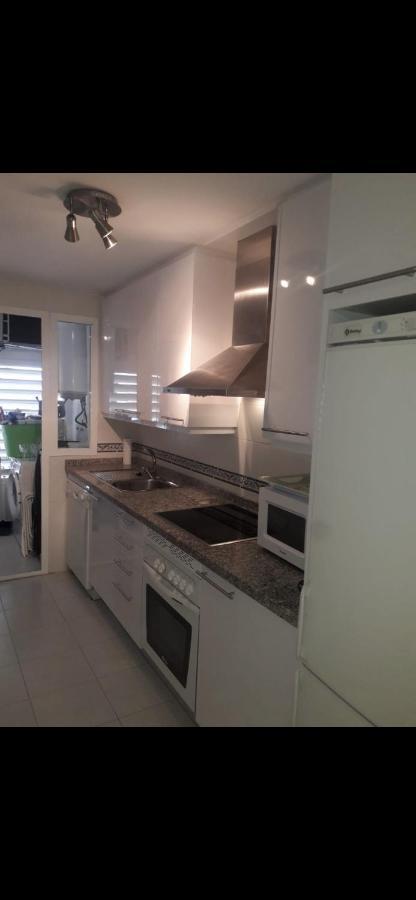 Frontline Beach Apartment Marina Real 5009 マニルバ エクステリア 写真